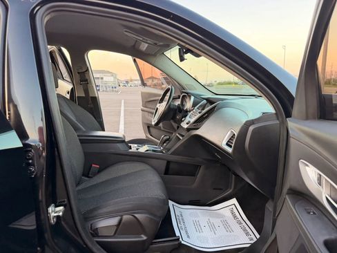 Used 2017 Chevrolet Equinox LT w/ Convenience Package FWD image 13