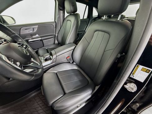 Used 2022 Mercedes-Benz GLA 250 4MATIC image 5