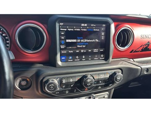 Used 2021 Jeep Wrangler Unlimited Rubicon AWD/4WD image 17