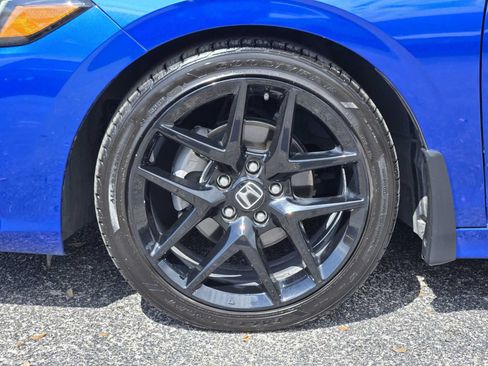 Used 2024 Honda Civic Sport image 13