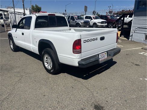 Used 2002 Dodge Dakota 2WD Club Cab image 5