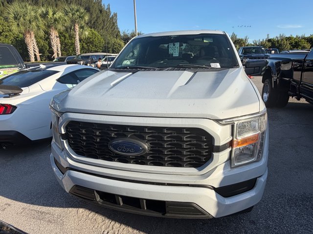 Used 2022 Ford F150 XL w/ STX Appearance Package RWD image 4