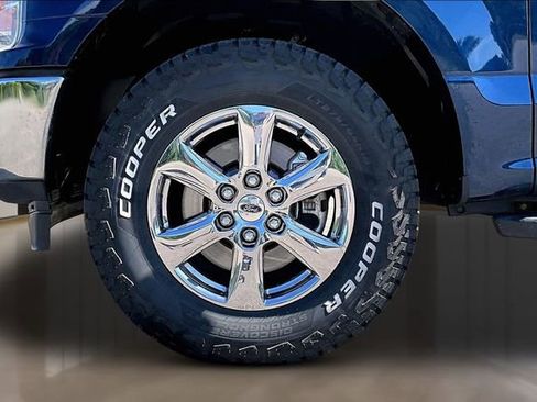 Used 2019 Ford F150 XLT w/ Equipment Group 302A Luxury AWD/4WD image 28