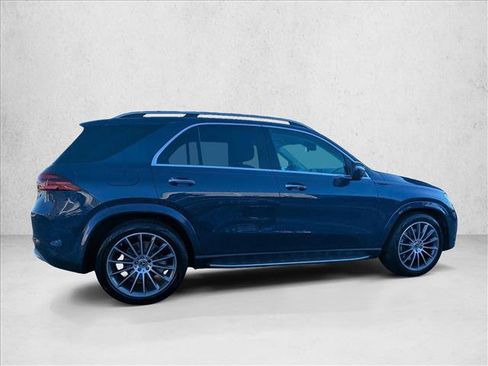 Certified 2025 Mercedes-Benz GLE 450 4MATIC image 4
