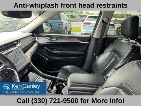 Used 2022 Jeep Grand Cherokee L Limited AWD/4WD image 40