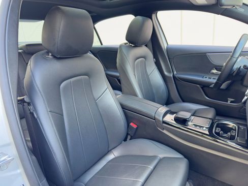 Used 2022 Mercedes-Benz A 220 image 36
