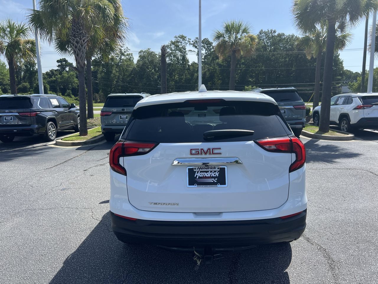 Used 2018 GMC Terrain SLE FWD image 9