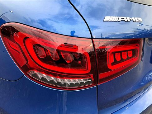 Certified 2022 Mercedes-Benz GLC 43 AMG 4MATIC image 28