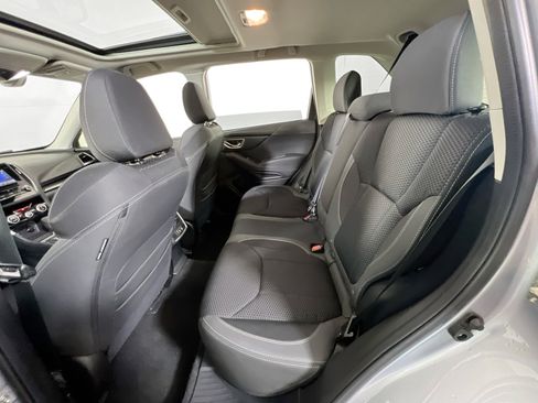 Used 2020 Subaru Forester Premium image 24