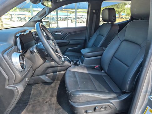Used 2023 Chevrolet Colorado LT w/ LT Convenience Package III RWD image 28