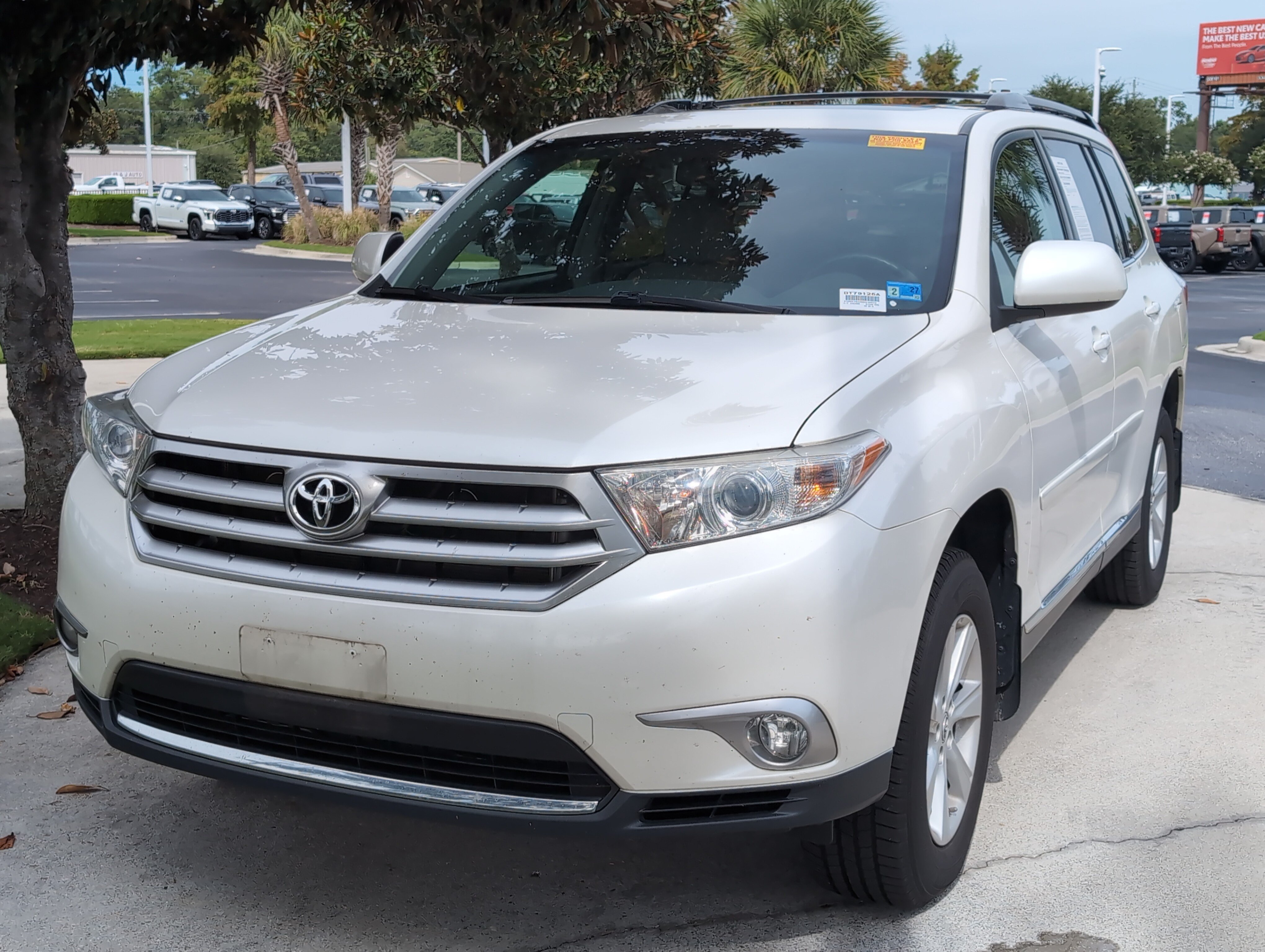 Used 2013 Toyota Highlander SE AWD/4WD image 5