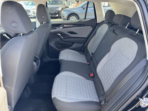 Used 2026 Volkswagen Tiguan S FWD image 30