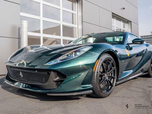 Certified 2022 Ferrari 812 GTS image 1