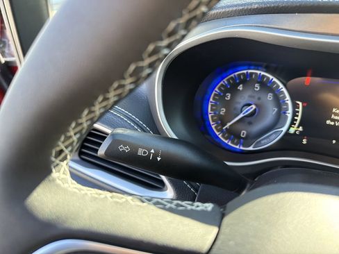 New 2026 Chrysler Pacifica Select FWD image 27