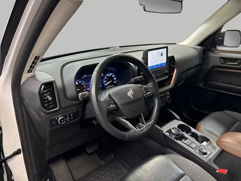 Used 2023 Ford Bronco Sport Outer Banks w/ Tech Package image 17