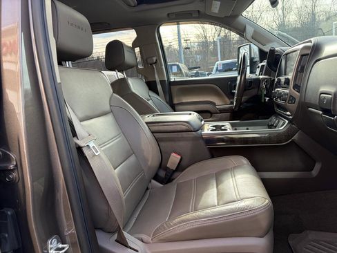 Used 2015 GMC Sierra 2500 Denali w/ Duramax Plus Package image 52