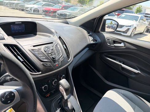 Used 2015 Ford Escape SE FWD image 23