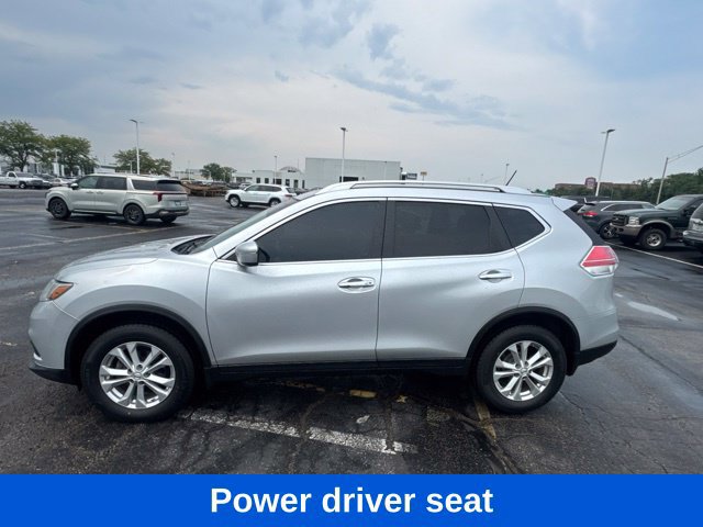Used 2015 Nissan Rogue SV AWD/4WD image 4