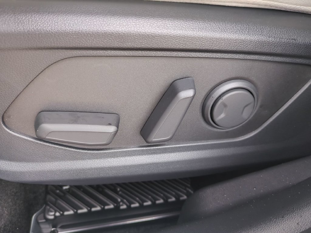 New 2026 Hyundai Tucson Limited FWD image 27