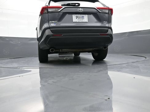 Certified 2024 Toyota RAV4 XLE Premium AWD/4WD image 31