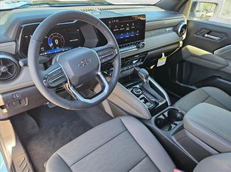 New 2026 Chevrolet Colorado ZR2 w/ Technology Package AWD/4WD video 3