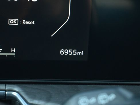 Used 2026 Kia Sorento SX Prestige w/ Olive Brown Leather Package image 27