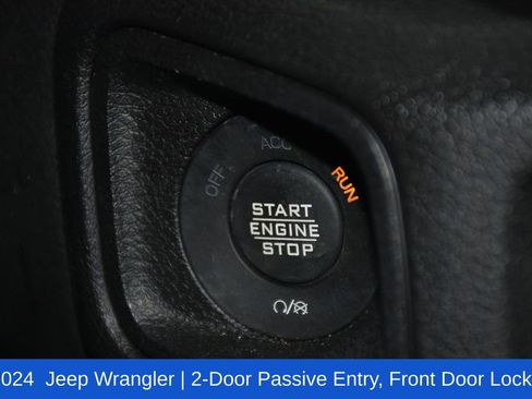 Used 2024 Jeep Wrangler Unlimited w/ Convenience Group AWD/4WD image 12