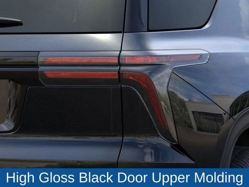 New 2026 Chevrolet Traverse LT image 11