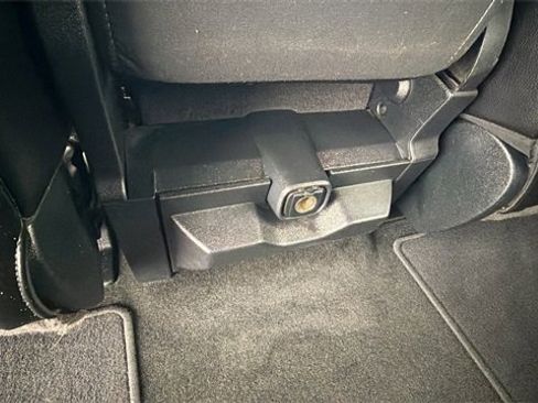 Used 2017 Ford F250 Lariat w/ Lariat Ultimate Package image 18