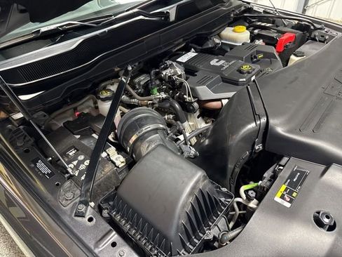 Used 2024 RAM 2500 Big Horn image 32