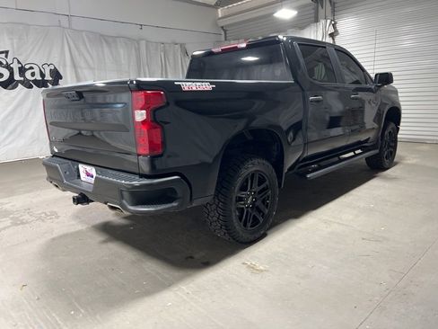 Used 2024 Chevrolet Silverado 1500 Custom Trail Boss AWD/4WD image 7