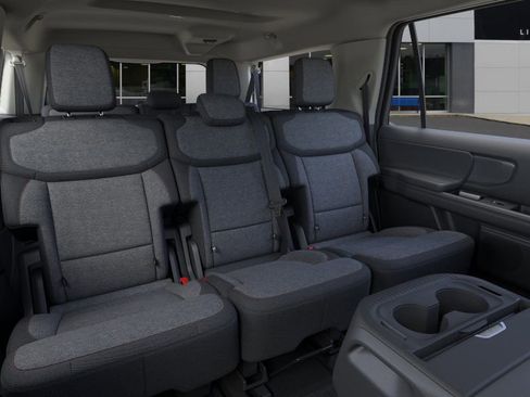 New 2025 Ford Expedition Max Active image 11