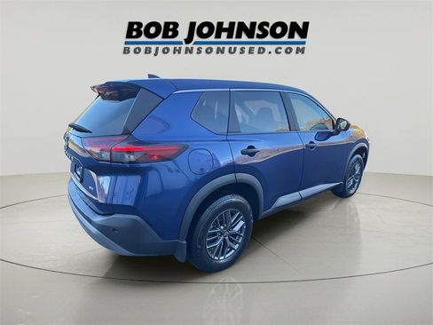 Used 2023 Nissan Rogue S image 7