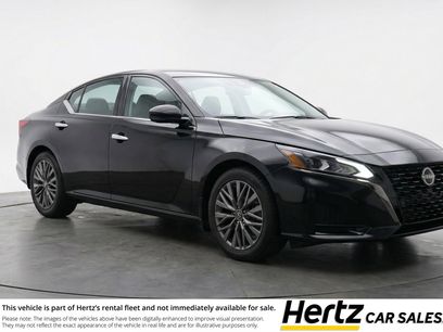 Used 2025 Nissan Altima 2.5 SV