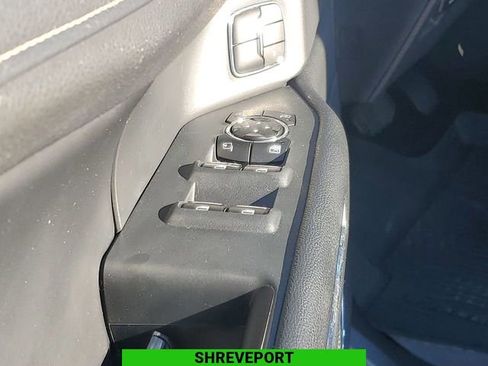 Used 2023 Ford Expedition XLT image 23