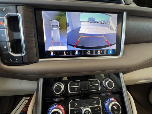 Used 2021 GMC Yukon XL Denali w/ Denali Ultimate Package image 25