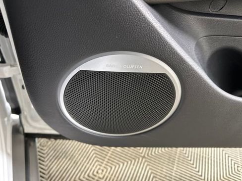 Used 2023 Genesis GV60 Advanced image 29