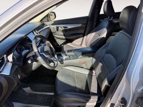 Used 2019 INFINITI QX50 Luxe image 9