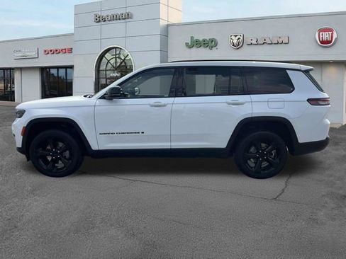 Used 2024 Jeep Grand Cherokee L Altitude AWD/4WD image 4