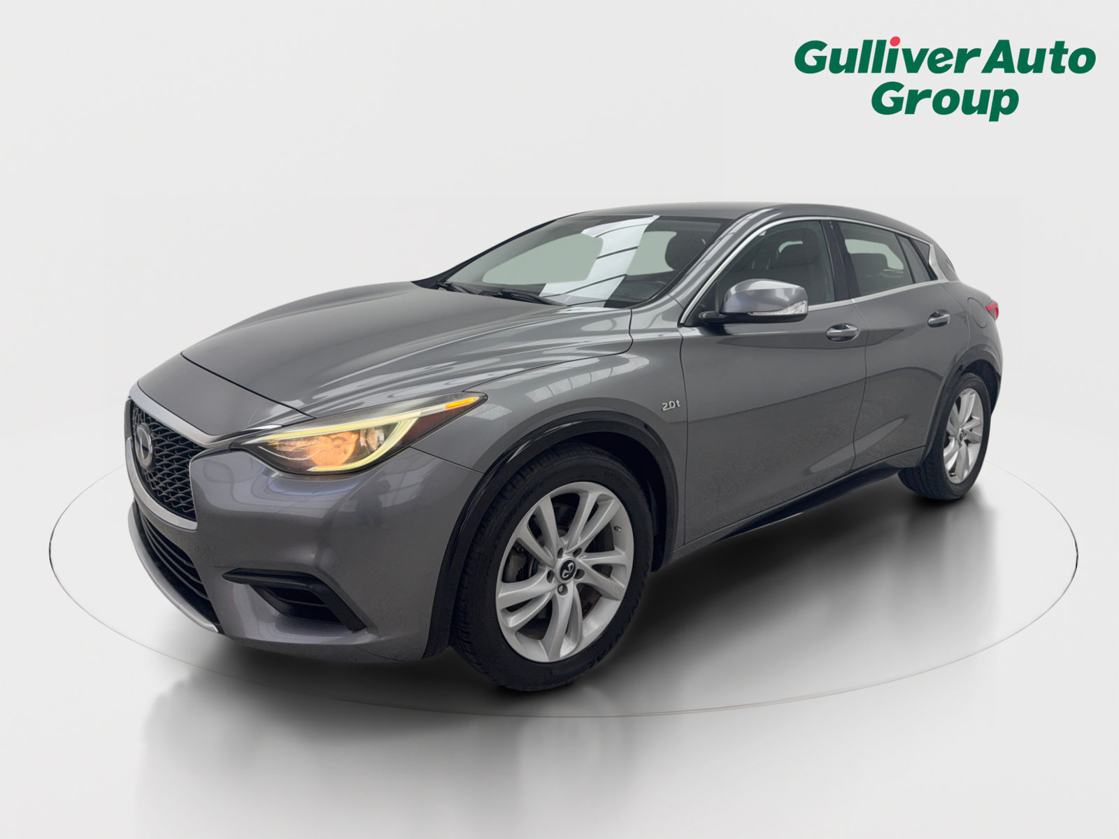 Used 2019 INFINITI QX30 FWD image 2