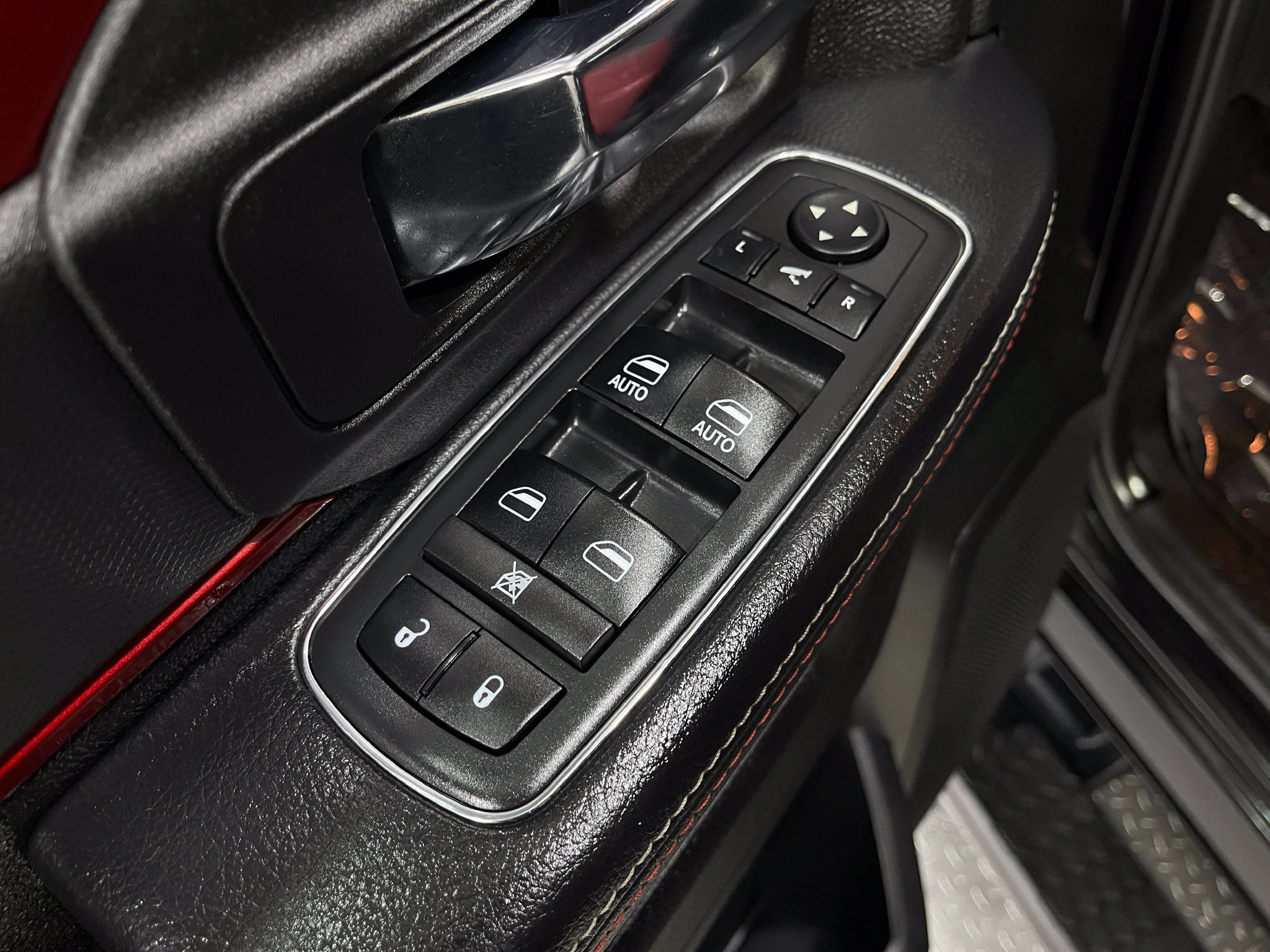 Used 2017 RAM 1500 Rebel w/ Luxury Group AWD/4WD image 15