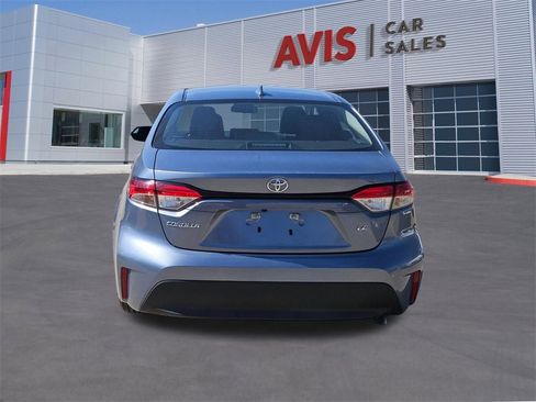 Used 2024 Toyota Corolla LE image 5