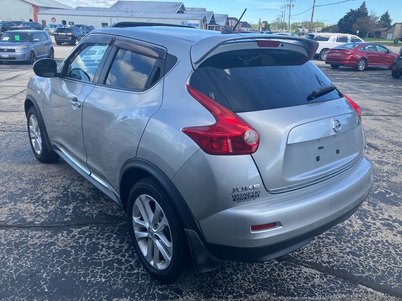 Used 2011 Nissan Juke SV AWD/4WD image 5