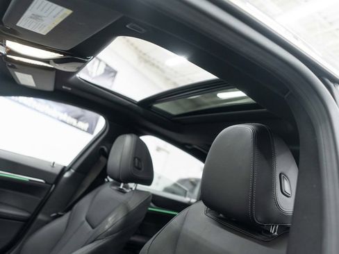 Used 2025 BMW 430i xDrive w/ Premium Package image 11