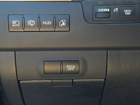 Used 2017 Lexus LX 570 4WD image 44