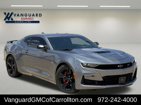 Used 2022 Chevrolet Camaro SS RWD image 2