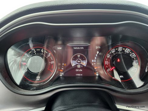 Used 2022 Dodge Challenger GT w/ Blacktop Package image 31