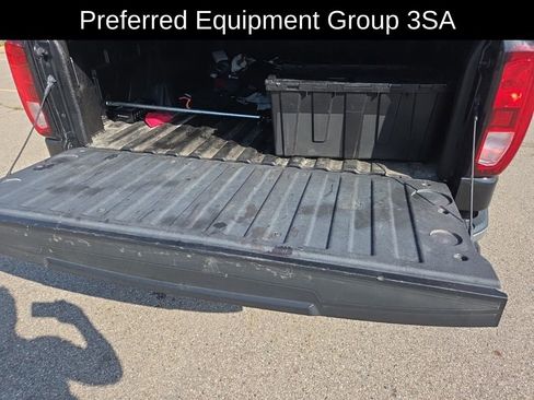Used 2019 GMC Sierra 1500 SLE w/ SLE Value Package AWD/4WD image 8