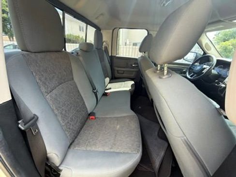 Used 2016 RAM 1500 Big Horn RWD image 21