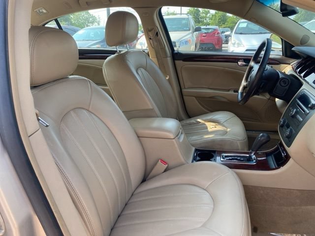 Used 2008 Buick Lucerne CXL w/ Ultra Confidence Package FWD image 27
